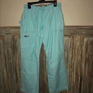❌Sold on Mercari❌Koi “Lindsay” Scrub Pants